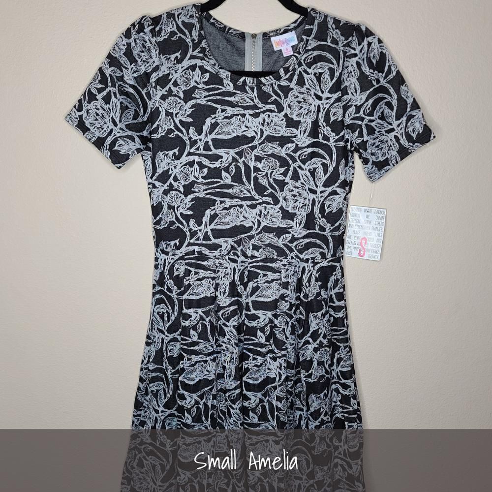 LuLaRoe Amelia Small Black Floral NEW